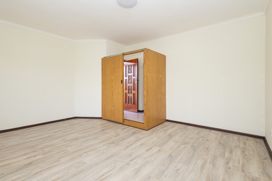 4 Bedroom Property for Sale in Ferndale Western Cape